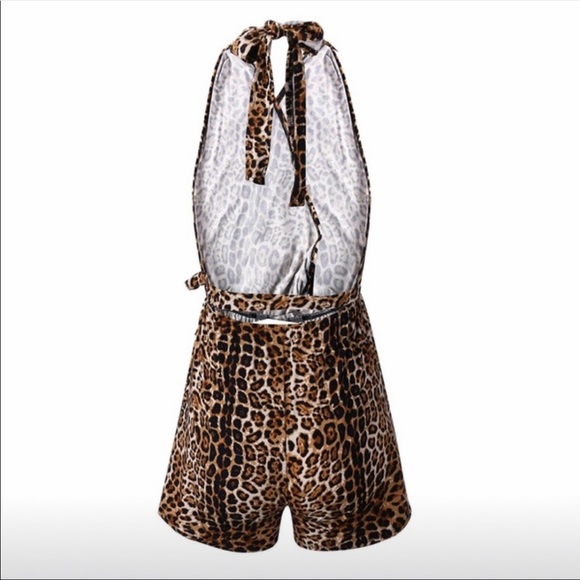 Leopard print halter backless jumpsuit NWT - Picture 6 of 8